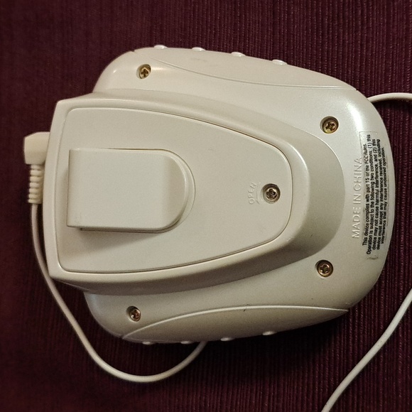 Disney Princess FM Radio with Headset Microphone & Amplifier. - Picture 3 of 8